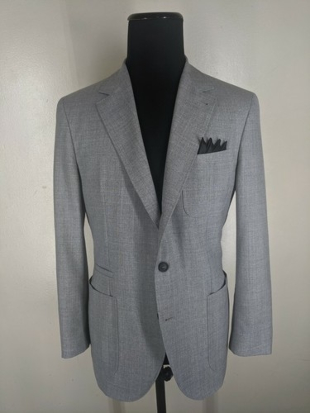 Men's Light Gray Single-Breasted Suit Jacket